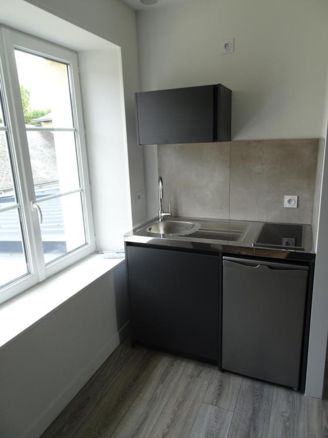 Petite Apartment *